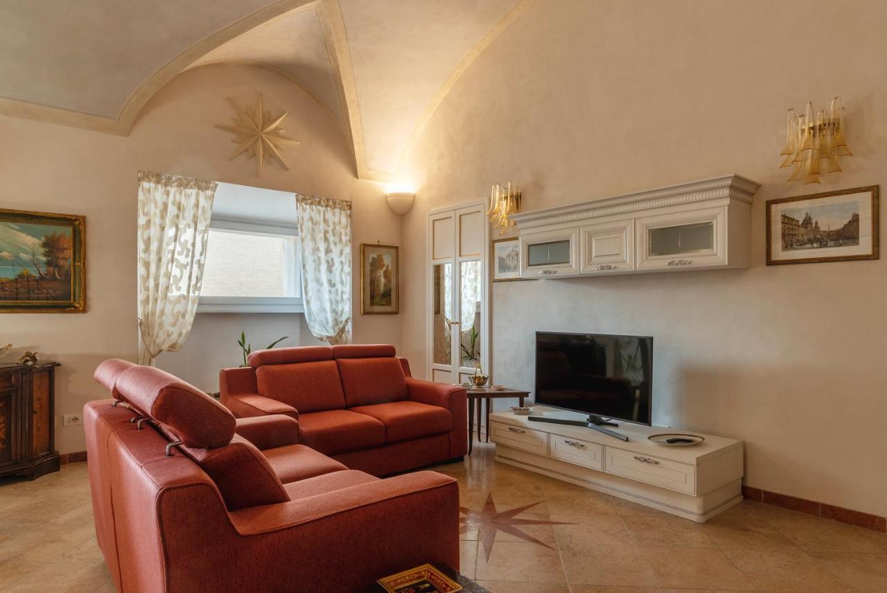 Palazzo Altieri Elegant Apartment Roma Dış mekan fotoğraf