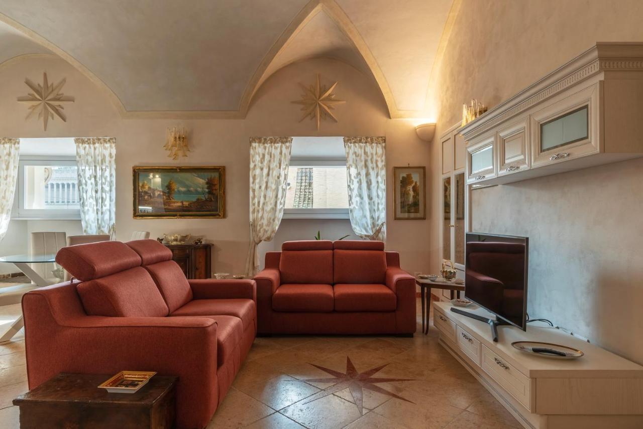 Palazzo Altieri Elegant Apartment Roma Dış mekan fotoğraf