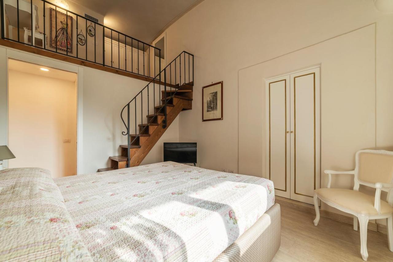 Palazzo Altieri Elegant Apartment Roma Dış mekan fotoğraf