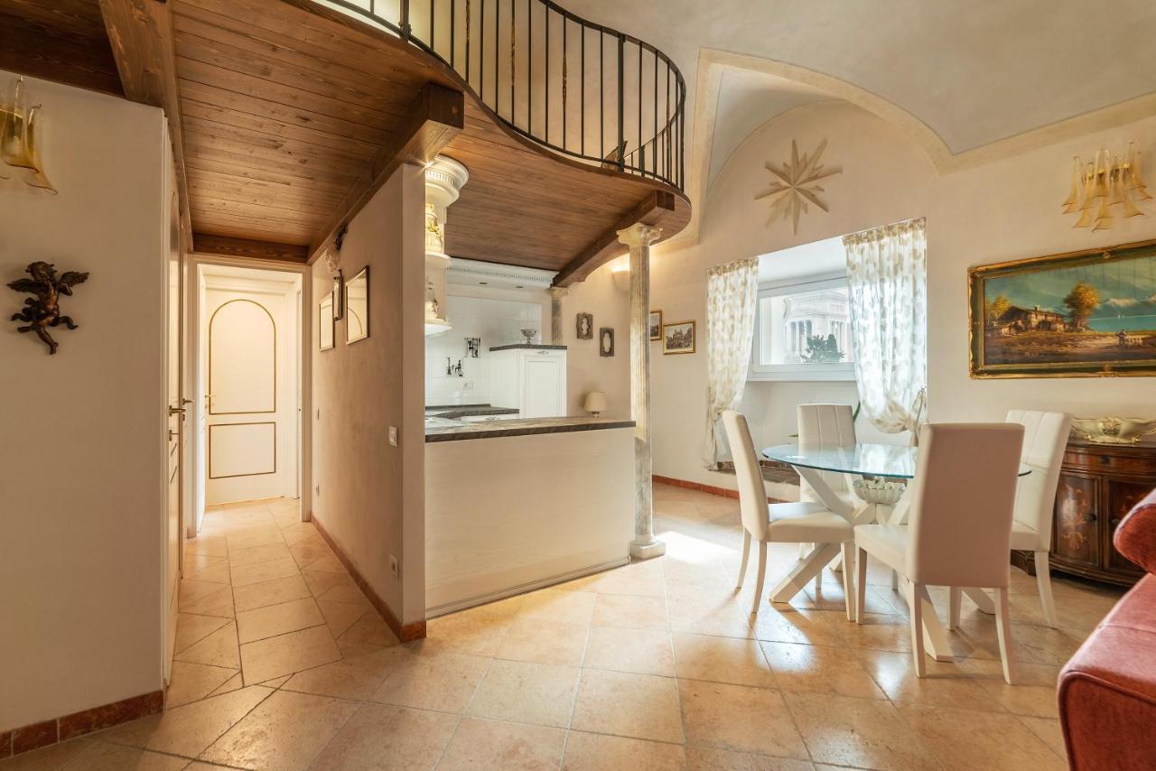 Palazzo Altieri Elegant Apartment Roma Dış mekan fotoğraf
